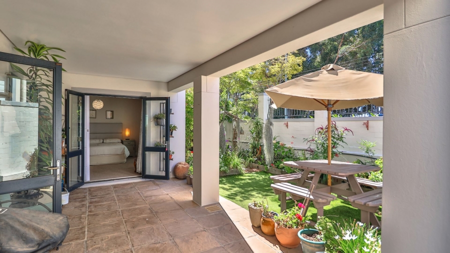 3 Bedroom Property for Sale in Heldervue Western Cape